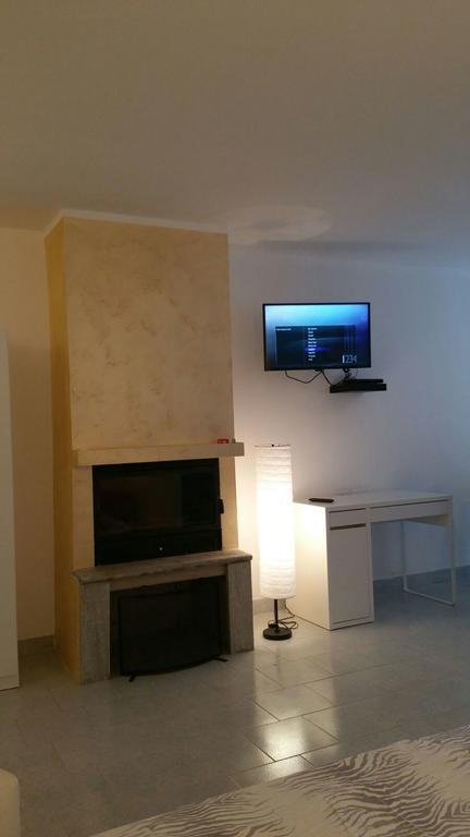 Viva La Vida 1 Apartment Gandosso Bagian luar foto